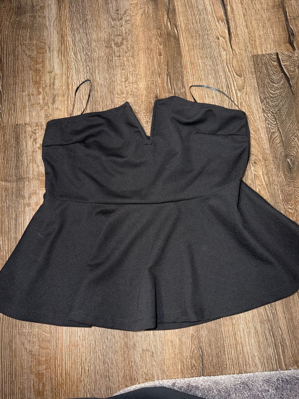 SHEIN Black Strapless Top